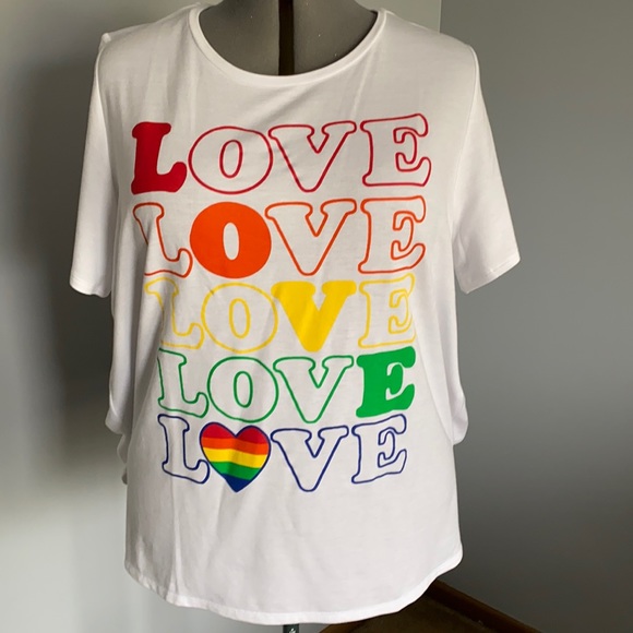 Cacique Tops - “LOVE” T-shirt, size 14/16, (216)